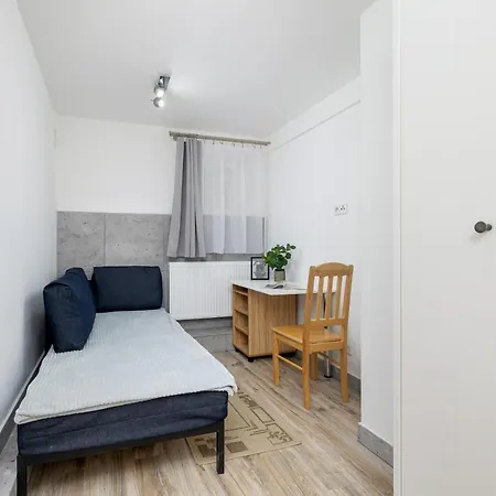 Cozy Moniuszki Cracow Downtown By Renters 公寓