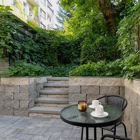Apartment Cozy Moniuszki Cracow Downtown By Renters Krakau