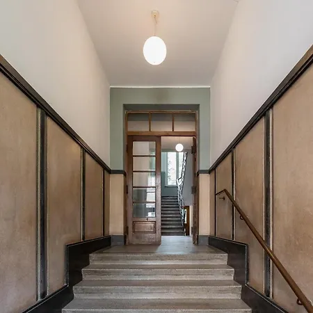 Cozy Moniuszki Cracow Downtown By Renters *